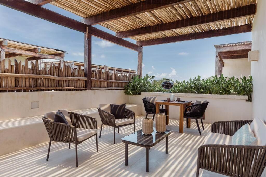 And Cozy Ph With Private Pool *
